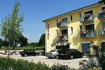 Classic Hotel 3*