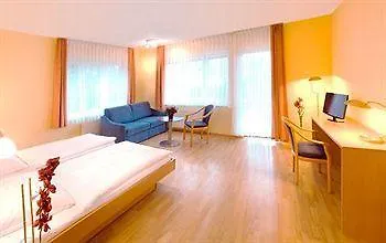 Classic Hotel 3*