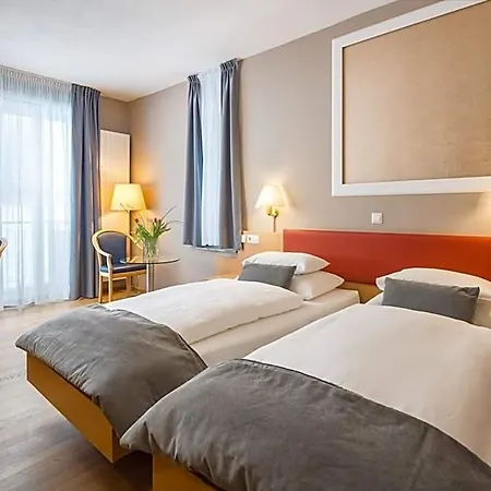 Classic Hotel 3*